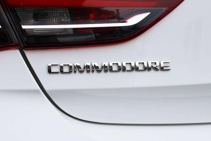 2018 Holden Commodore RS