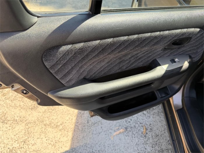 2002 HONDA CR-V (4x4)