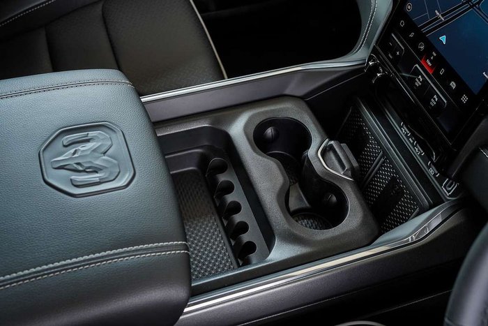 2025 RAM 1500 Laramie Sport Hurricane SO RamBox