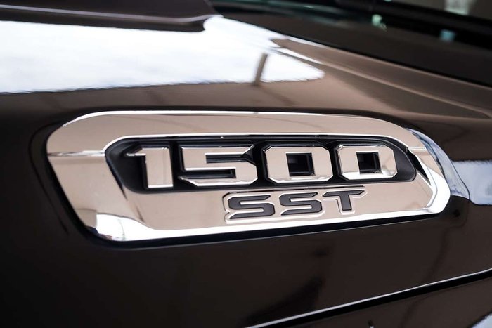 2025 RAM 1500 Laramie Sport Hurricane SO RamBox