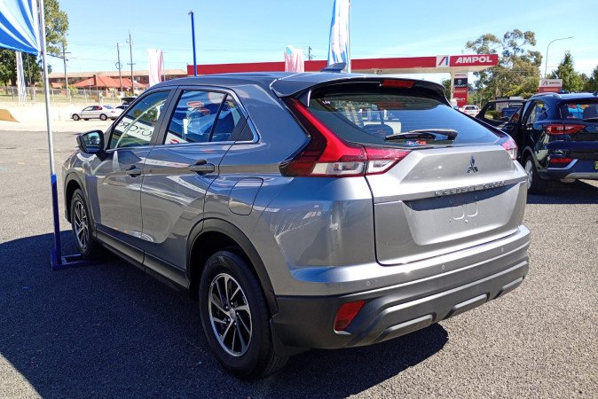 2021 MITSUBISHI ECLIPSE CROSS LS (2WD)