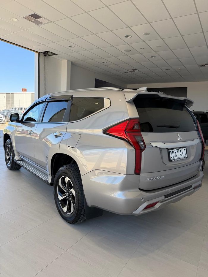 2024 Mitsubishi Pajero Sport GLS