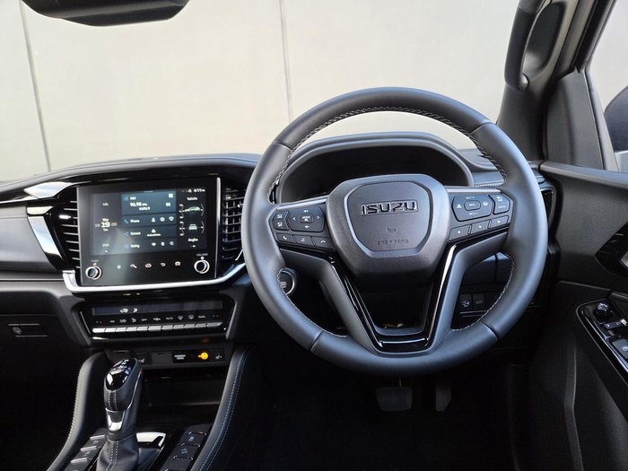 2025 Isuzu MU-X LS-T