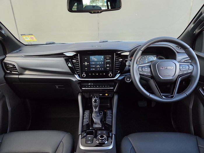 2025 Isuzu MU-X LS-T