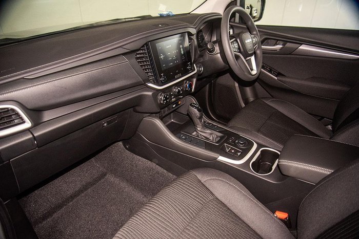 2025 Isuzu MU-X LS-M