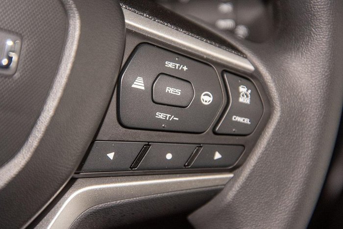 2025 Isuzu MU-X LS-M