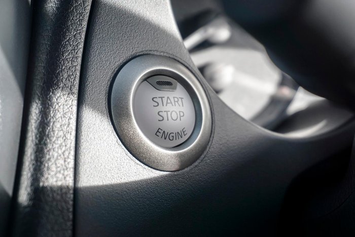 2025 Nissan Navara ST-X