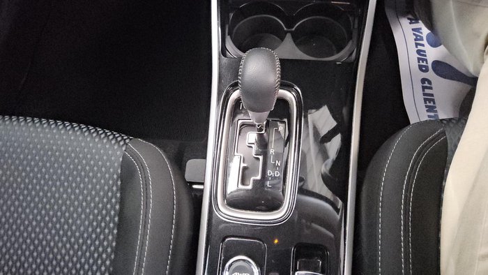 2020 Mitsubishi Outlander ES ZL MY20 AWD White