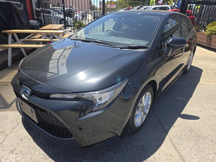 2020 Toyota Corolla Touring Hybrid S ZWE211W Black