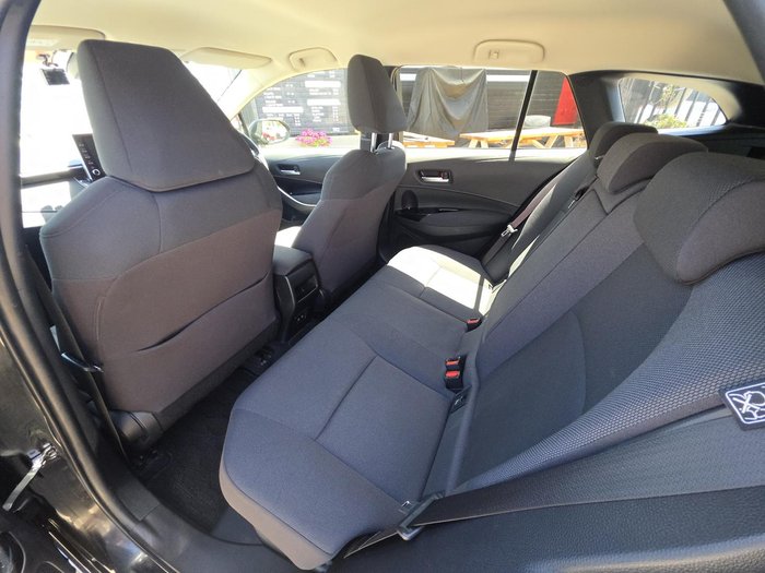 2020 Toyota Corolla Touring Hybrid S ZWE211W Black