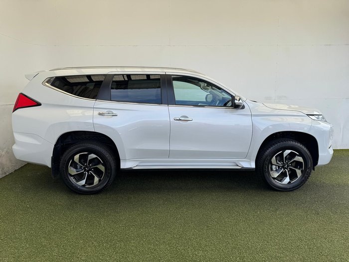 2024 Mitsubishi Pajero Sport Exceed