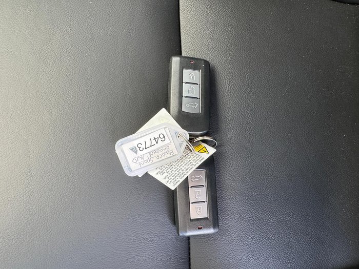 2024 Mitsubishi Pajero Sport Exceed