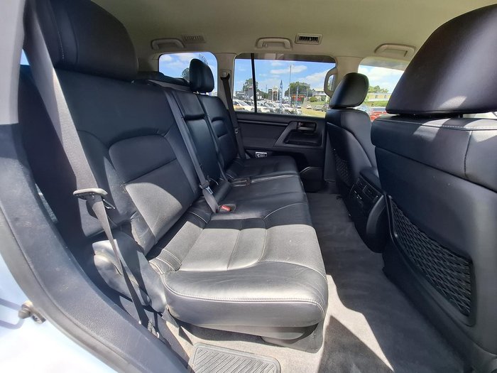 2013 Toyota Landcruiser Altitude