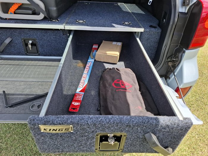 2013 Toyota Landcruiser Altitude