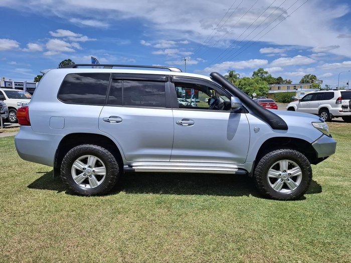 2013 Toyota Landcruiser Altitude