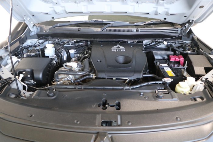 2019 Mitsubishi Triton GLX+