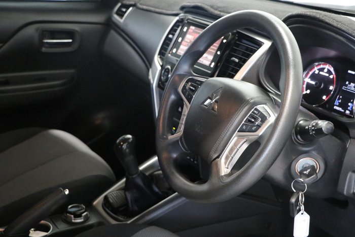 2019 Mitsubishi Triton GLX+