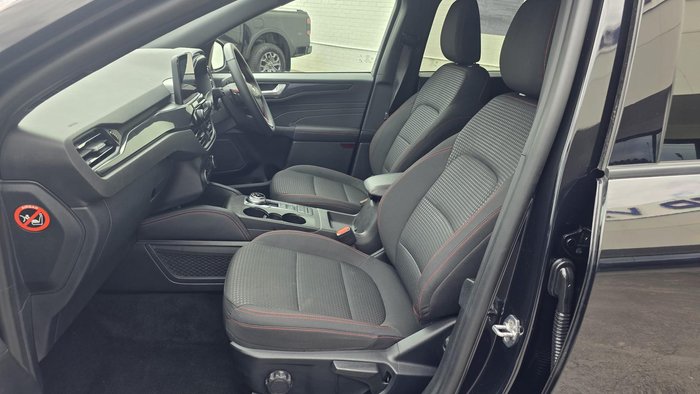 2022 Ford Escape ST-Line