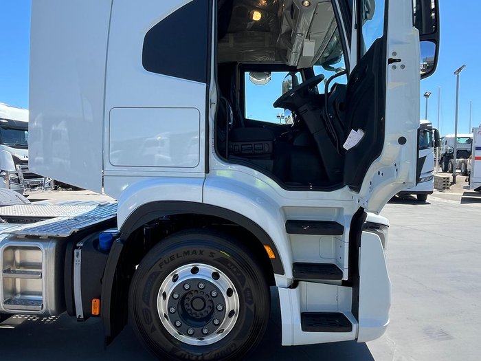 2024 Iveco S-Way AT600