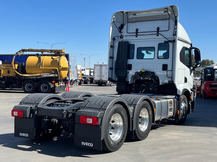 2024 Iveco S-Way AT600