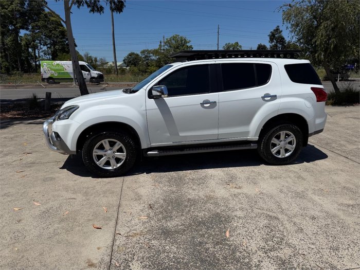 2015 ISUZU MU-X LS-U (4x2)