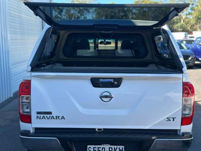 2016 Nissan Navara ST