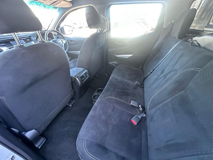 2016 Nissan Navara ST