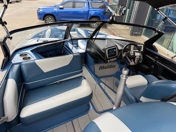 2022 Malibu Response TXi Open Bow