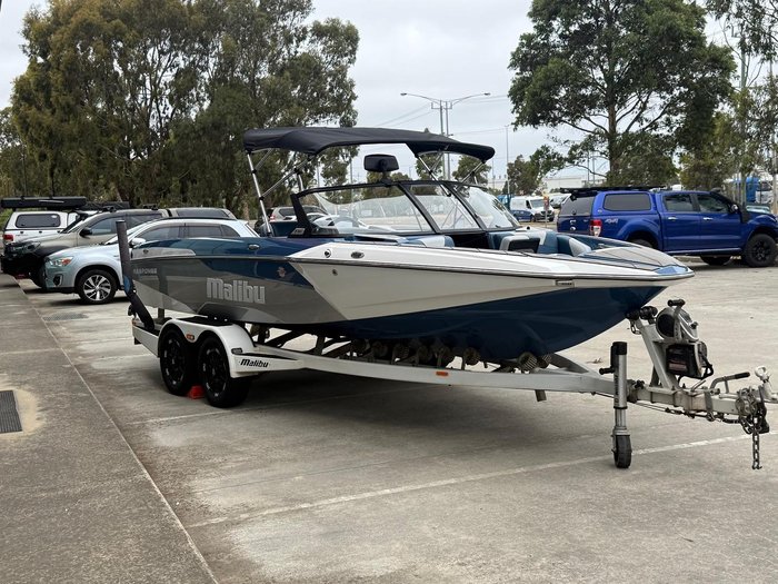 2022 Malibu Response TXi Open Bow