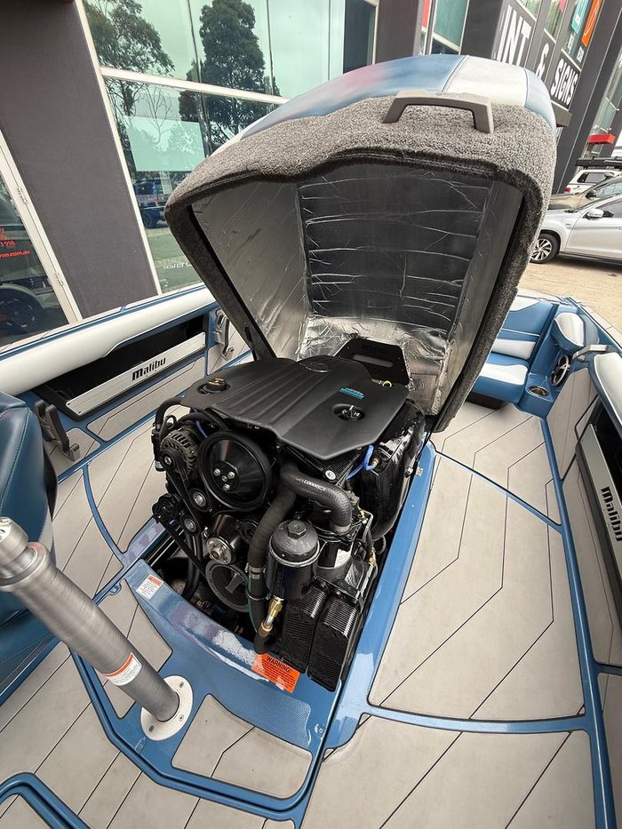 2022 Malibu Response TXi Open Bow