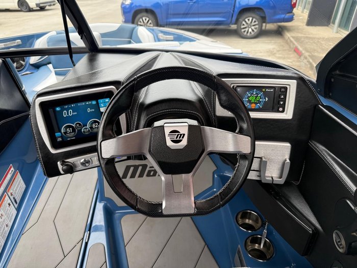 2022 Malibu Response TXi Open Bow