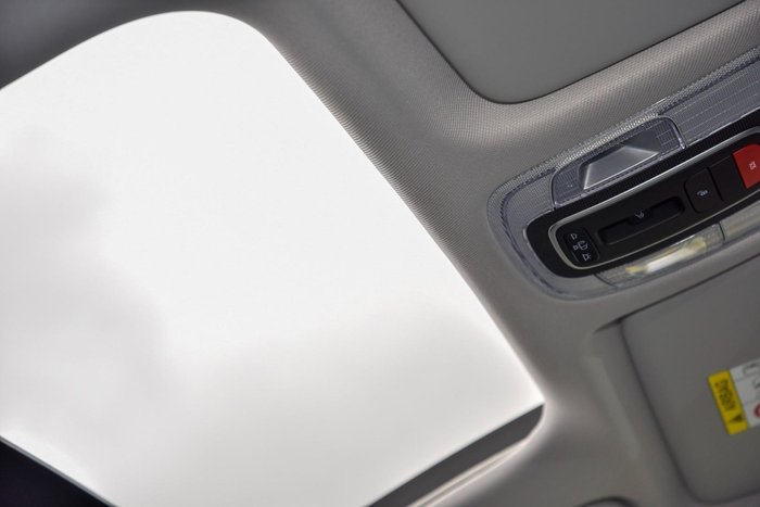 2025 Hyundai Kona Hybrid Premium