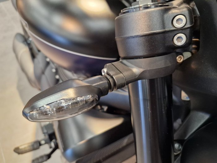 2025 Triumph 2025 Triumph 2500CC Rocket 3 Storm GT SAPPHIRE BLACK