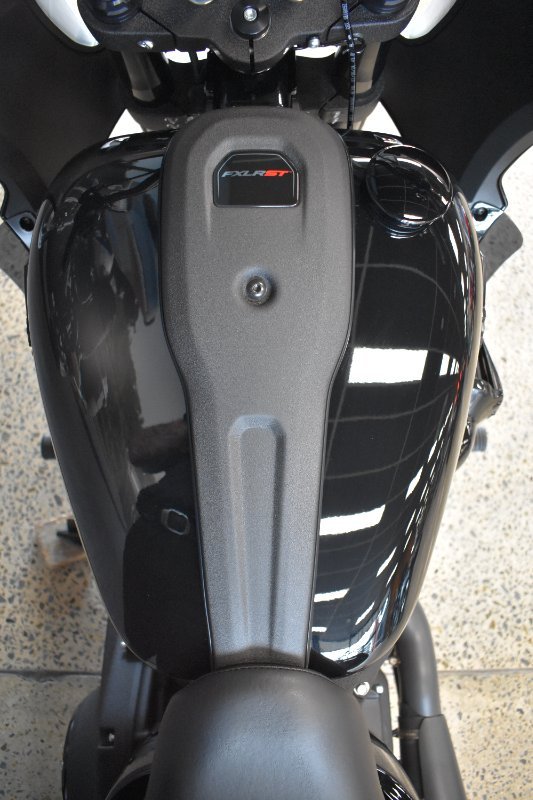 2025 HARLEY-DAVIDSON FXLRST LOW RIDER ST (117)