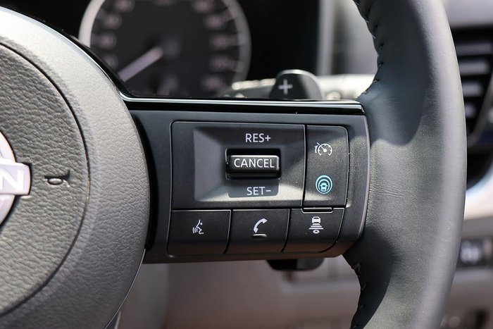 2025 Nissan X-TRAIL ST-L