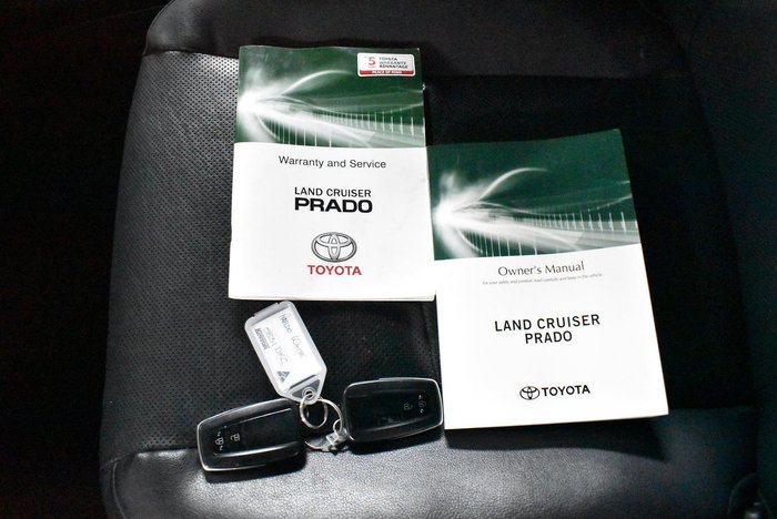 2019 Toyota Landcruiser Prado VX