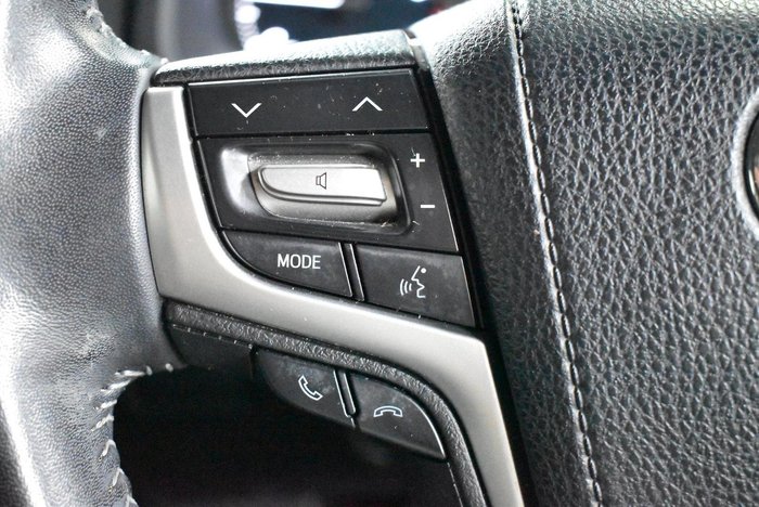 2019 Toyota Landcruiser Prado VX