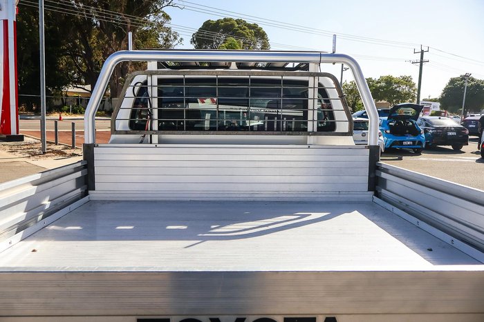 2023 Toyota Hilux SR