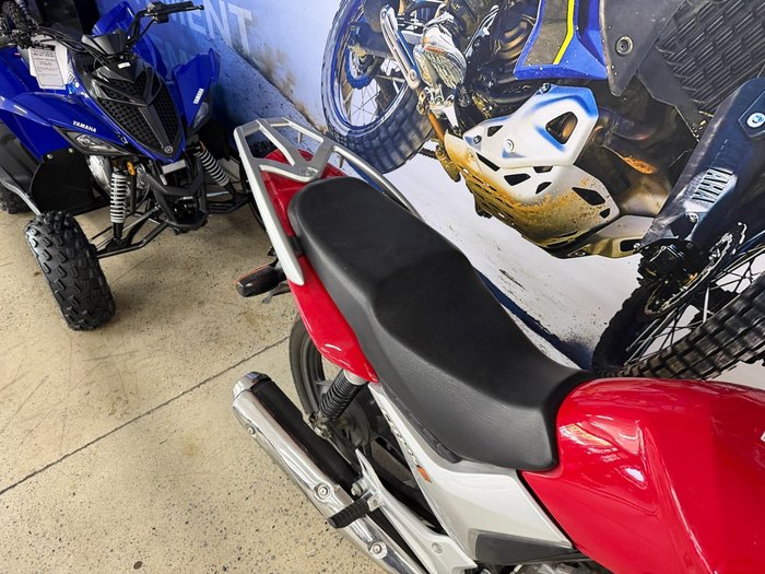 2018 Honda CB125E RED