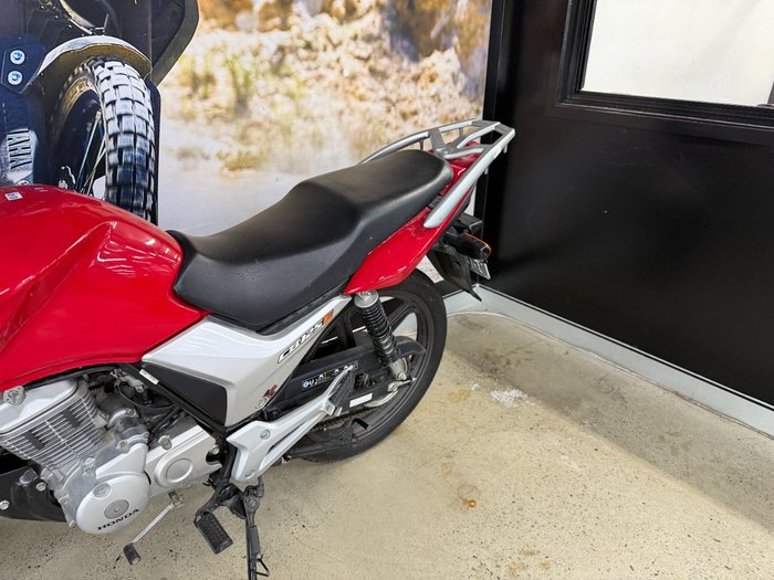 2018 Honda CB125E RED