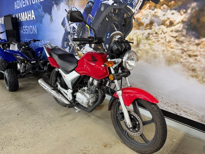 2018 Honda CB125E RED