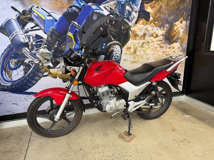 2018 Honda CB125E RED
