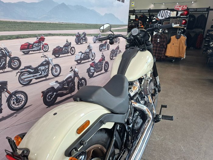 2023 HARLEY-DAVIDSON FXLRS LOW RIDER S (117)