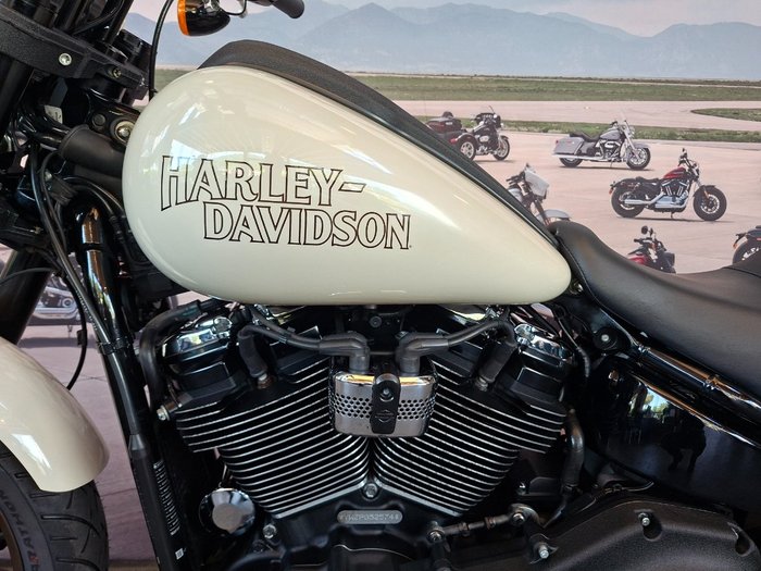 2023 HARLEY-DAVIDSON FXLRS LOW RIDER S (117)