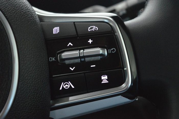 2024 Kia Carnival GT-Line Lite