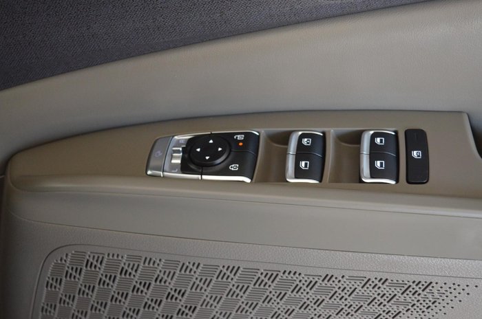 2024 Kia Carnival GT-Line Lite