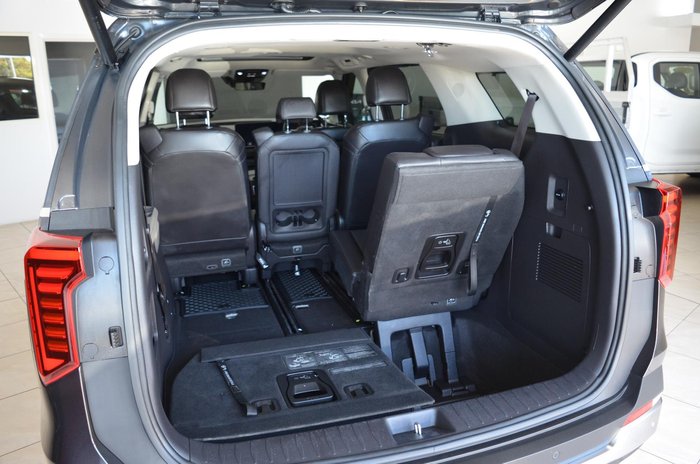 2024 Kia Carnival GT-Line Lite