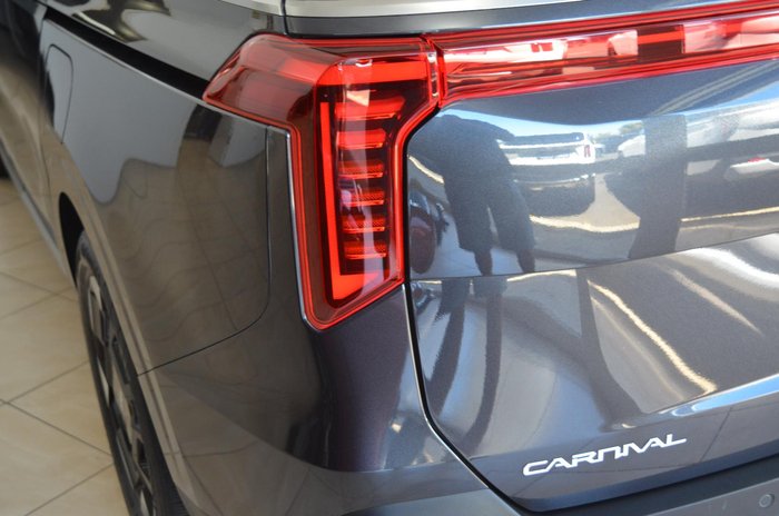 2024 Kia Carnival GT-Line Lite