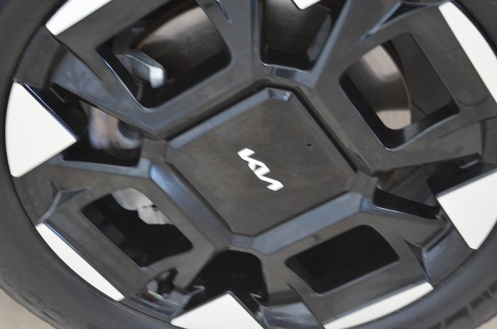 2024 Kia Carnival GT-Line Lite