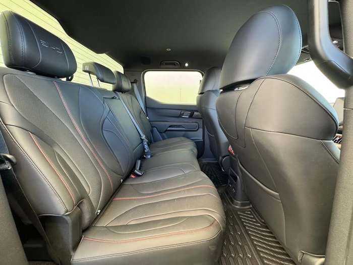 2025 BYD SHARK 6 Premium